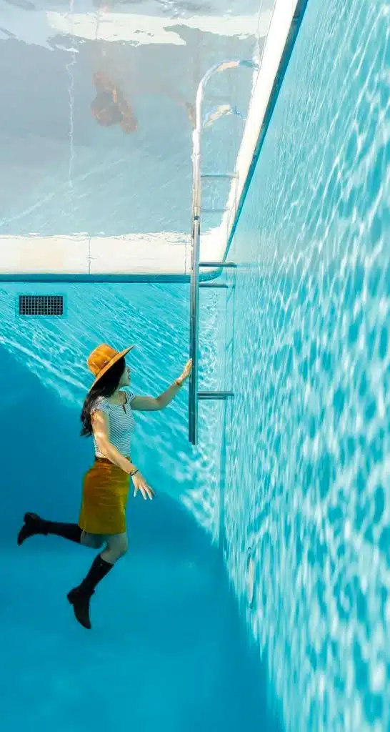 Leandro Erlich