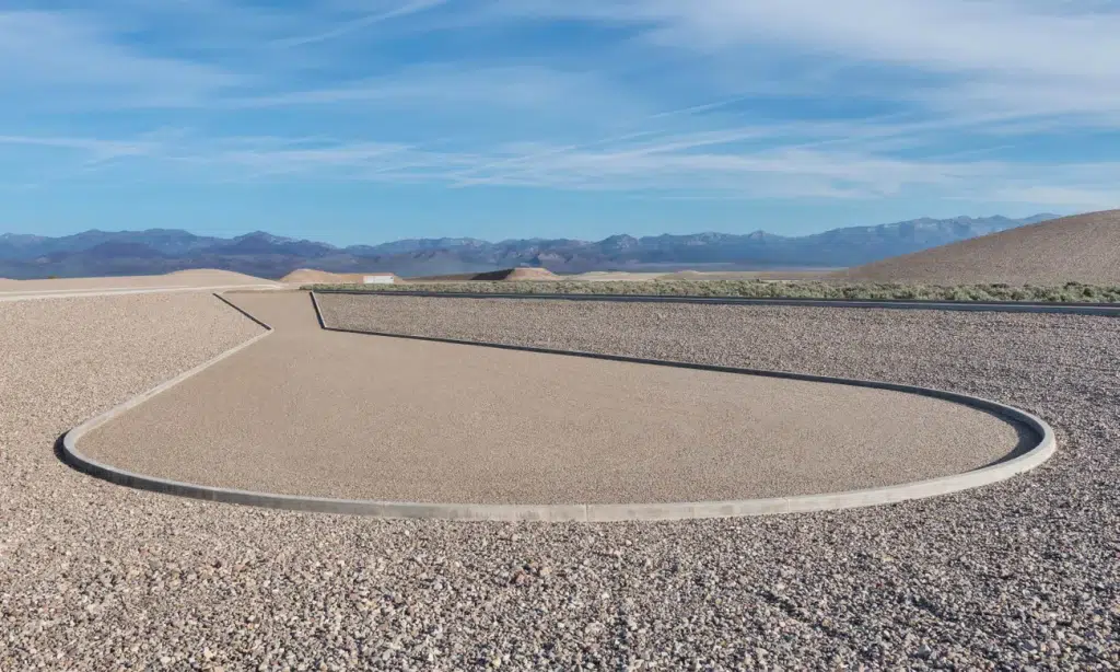 Michael Heizer